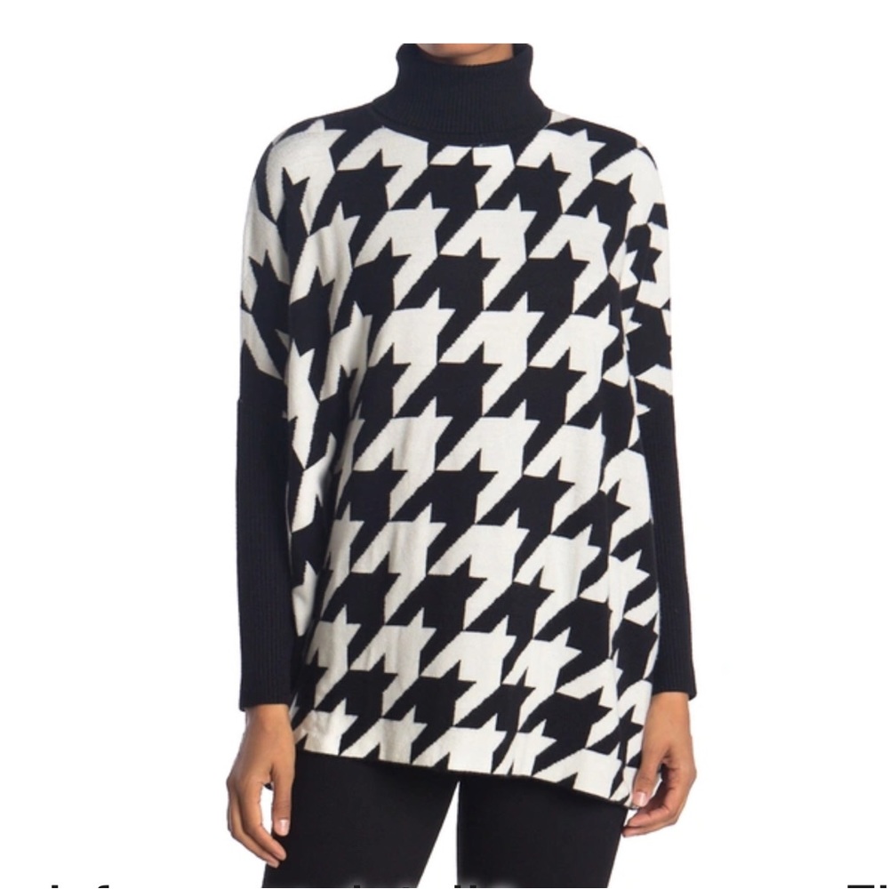 Joseph A Houndstooth Dolman Poncho Sweater (L).